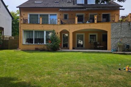 Großes Mehrfamilienhaus zimmer