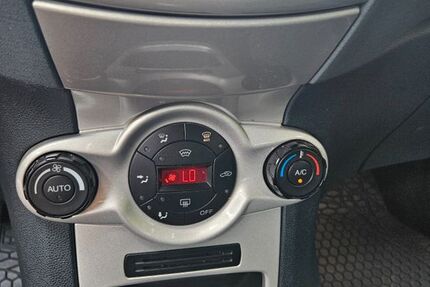 Ford Fiesta 174.000 km 3.000 &euro; Dortmund 44328