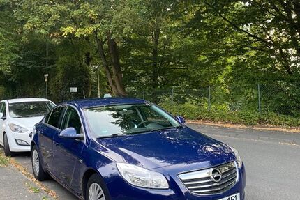 Opel Insignia 106.000 km 8.150 &euro; Wuppertal 42389