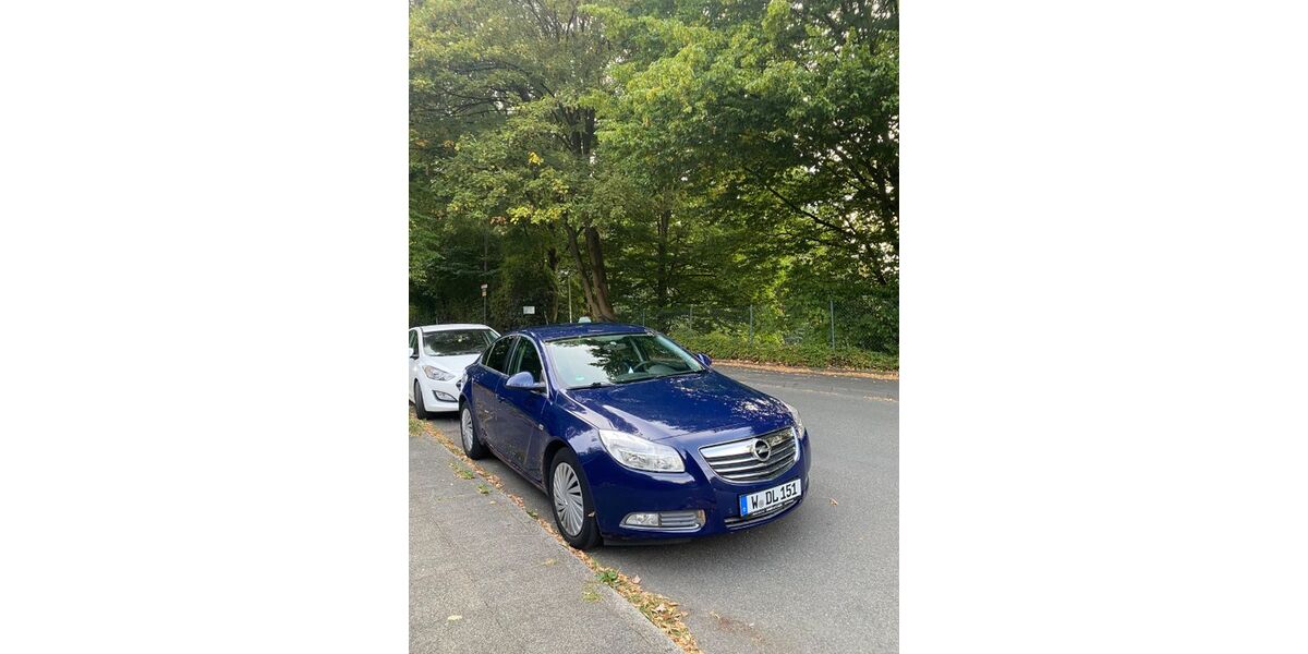 Opel Insignia 106.000 km 8.150 &euro; Wuppertal 42389