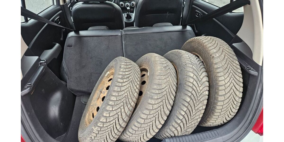 Hyundai i10 96.300 km 3.650 &euro; Gelsenkirchen 45884