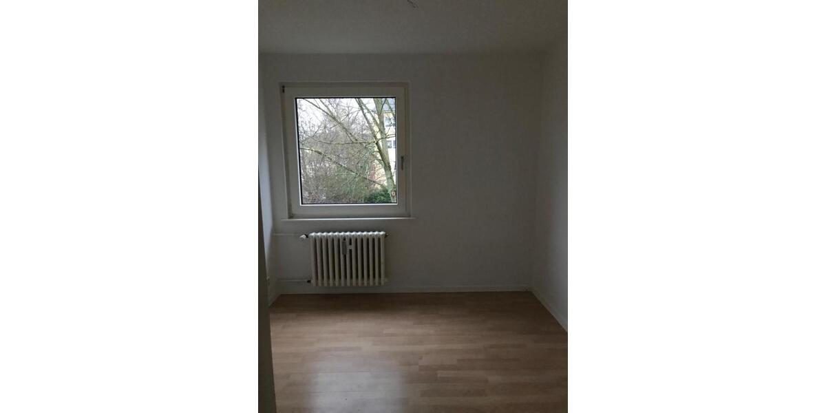 Etagenwohnung Hattingen Niederbonsfeld - 3.5 Zimmer, 79 m&sup2;, 500&euro; | Angebot:25417015