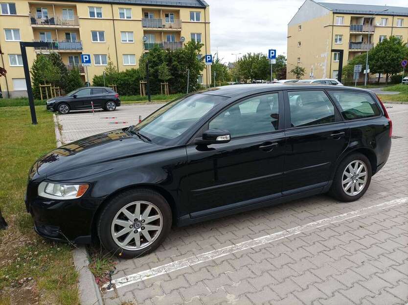Volvo V50 220.000 km 4.000 € Bochum 44797