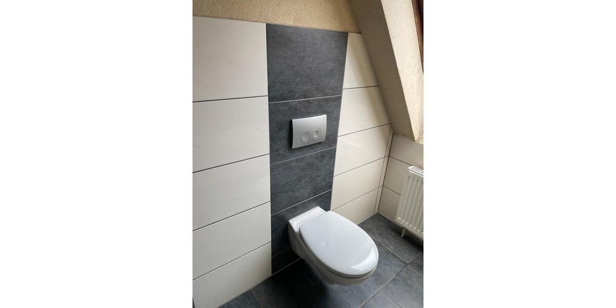 Dachgeschoßwohnung Bochum Bochum-Südwest - 4 Zimmer, 70 m&sup2;, 725&euro; | Angebot:26359725