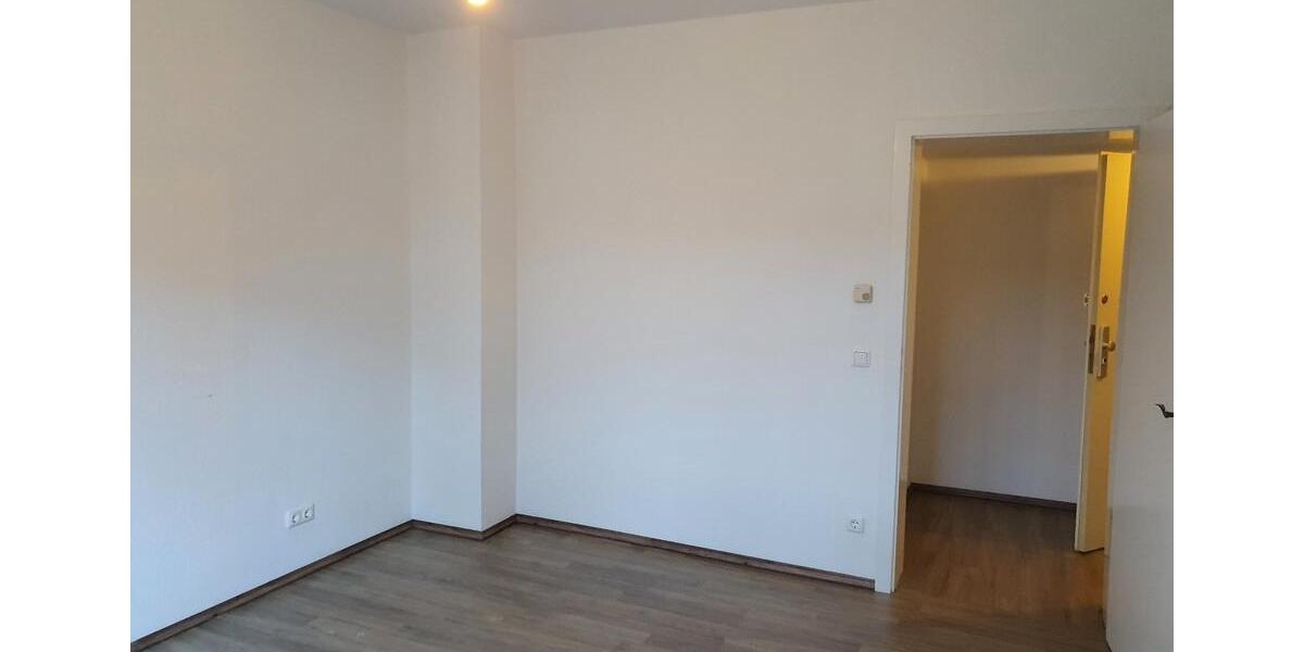 Erdgeschoßwohnung Gelsenkirchen Gelsenkirchen-Mitte - 2 Zimmer, 55 m&sup2;, 415&euro; | Angebot:26585321