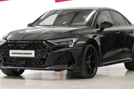 Audi RS3 4.500 km 78.980 &euro; Velbert 42553