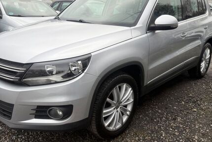 VW Tiguan 148.000 km 11.200 € Essen 45356