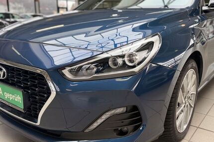 Hyundai i30 91.523 km 14.490 &euro; Bottrop 46236