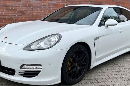 Porsche Panamera 240.000 km 19.990 &euro; Herne (NRW) 44628