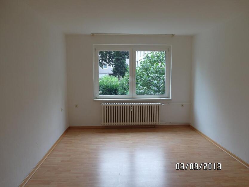 Schöne 4-Raum-Wohnung im Hochparterre von privat
