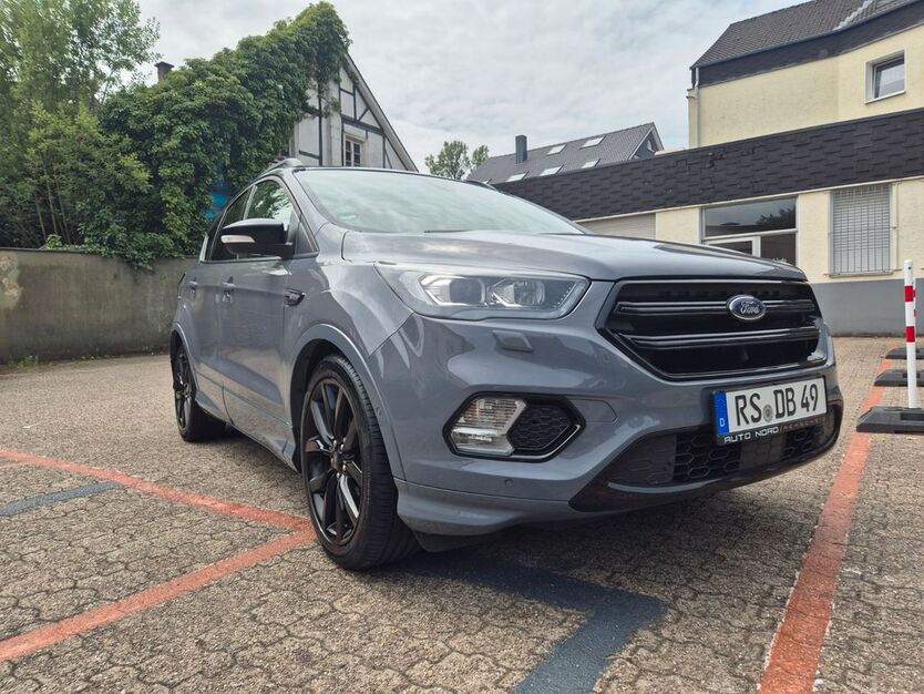 Ford Kuga 107.000 km 20.000 € Remscheid 42855