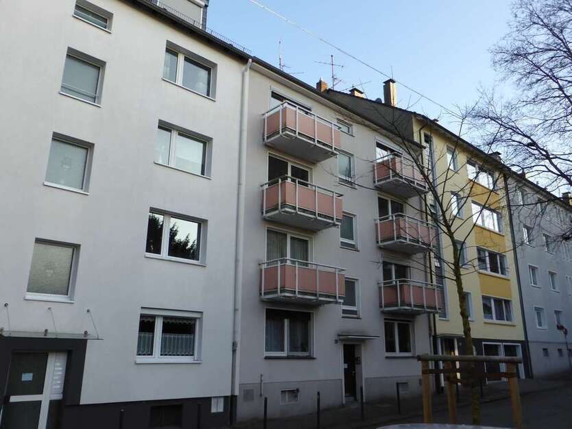 Wohnung zum Mieten in Wuppertal 400 € 60.83 m²