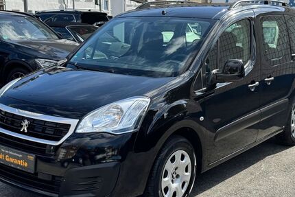 Peugeot Partner 91.164 km 10.950 &euro; Oberhausen 46045