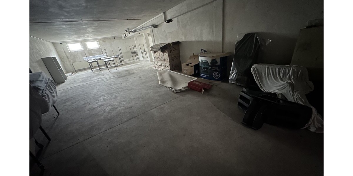 Gewerbeeinheit - Ideal für Lager, Vereine oder Hobbyzwecke 3 zimmer