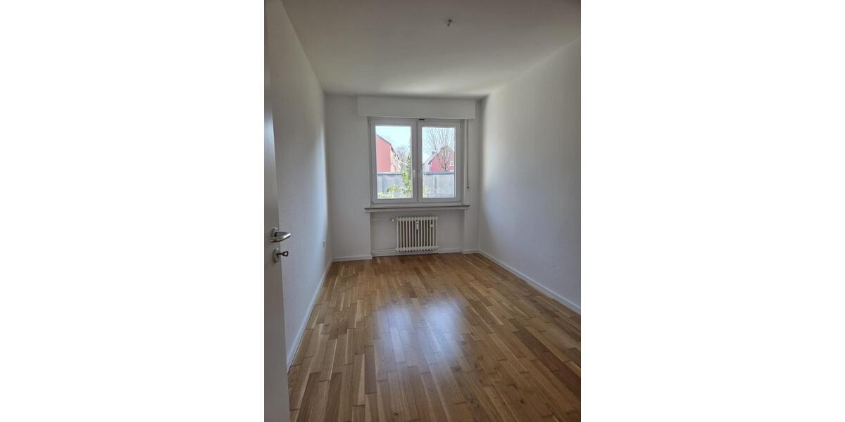 Etagenwohnung Dortmund Huckarde - 3 Zimmer, 80 m&sup2;, 820&euro; | Angebot:25645726