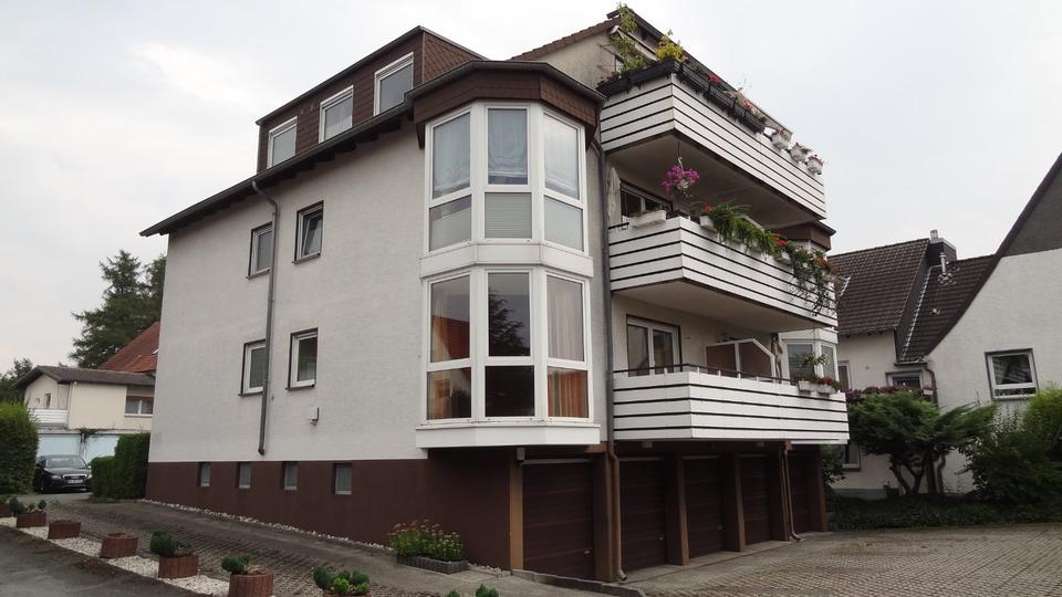 Schöne helle Wohnung mit Garage 2 zimmer