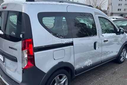 Dacia Dokker 81.000 km 11.999 &euro; Dortmund 44265