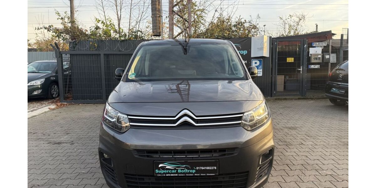 Citroen Berlingo 167.780 km 12.500 &euro; Bottrop 46238