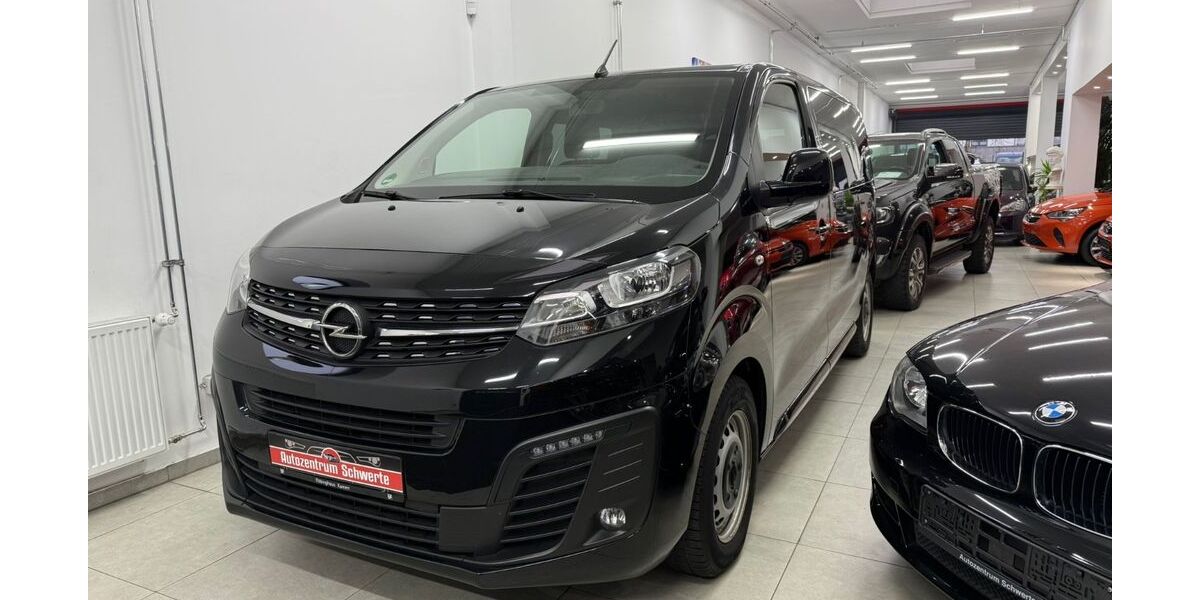 Opel Vivaro 99.000 km 23.900 &euro; Schwerte 58239
