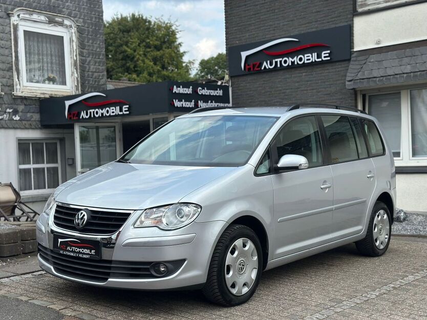 VW Touran 180.400 km 5.990 € Velbert 42551