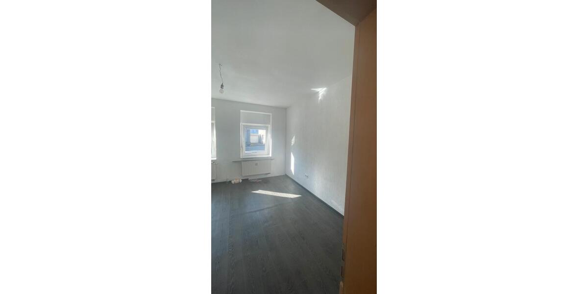Erdgeschoßwohnung Dortmund Eving - 3 Zimmer, 90 m&sup2;, 1.400&euro; | Angebot:27597988