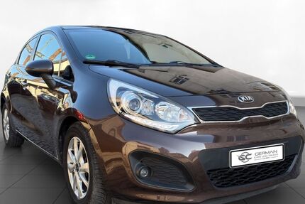 Kia Rio 112.000 km 6.499 &euro; Hagen 58089