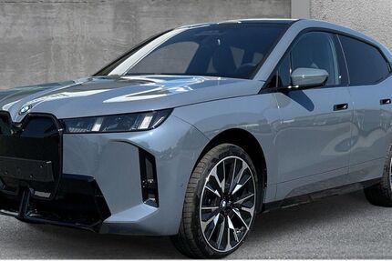 BMW iX 4.999 km 105.999 &euro; Recklinghausen 45659