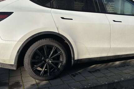 Tesla Model Y 51.000 km 26.900 &euro; Haltern an See 45721