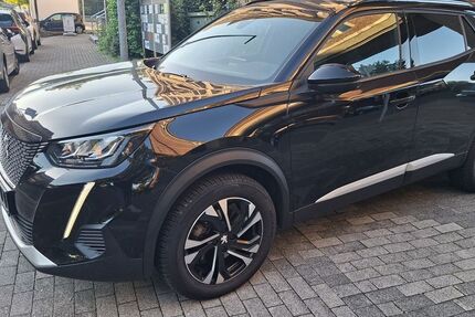 Peugeot 2008 137.000 km 13.800 &euro; Mülheim an der Ruhr 45473