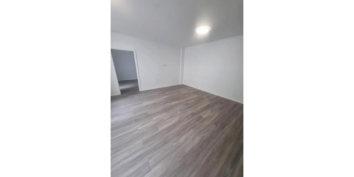 Erdgeschoßwohnung Wuppertal Elberfeld - 2 Zimmer, 60 m&sup2;, 870&euro; | Angebot:25336544