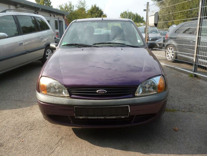 Ford Fiesta 76.000 km 950 € Bottrop 46238