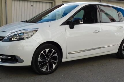 Renault Scenic 140.413 km 7.899 € Mülheim 45473