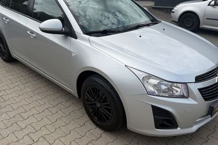 Chevrolet Cruze 114.000 km 5.790 &euro; Dortmund 44319