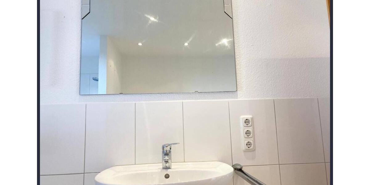 Etagenwohnung Velbert Velbert-Mitte - 3 Zimmer, 84 m&sup2;, 909&euro; | Angebot:24754307