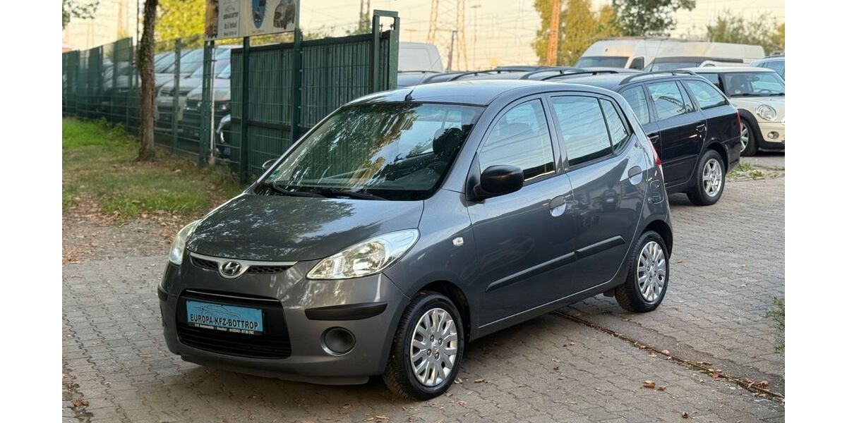 Hyundai i10 120.000 km 2.499 &euro; Bottrop 46238
