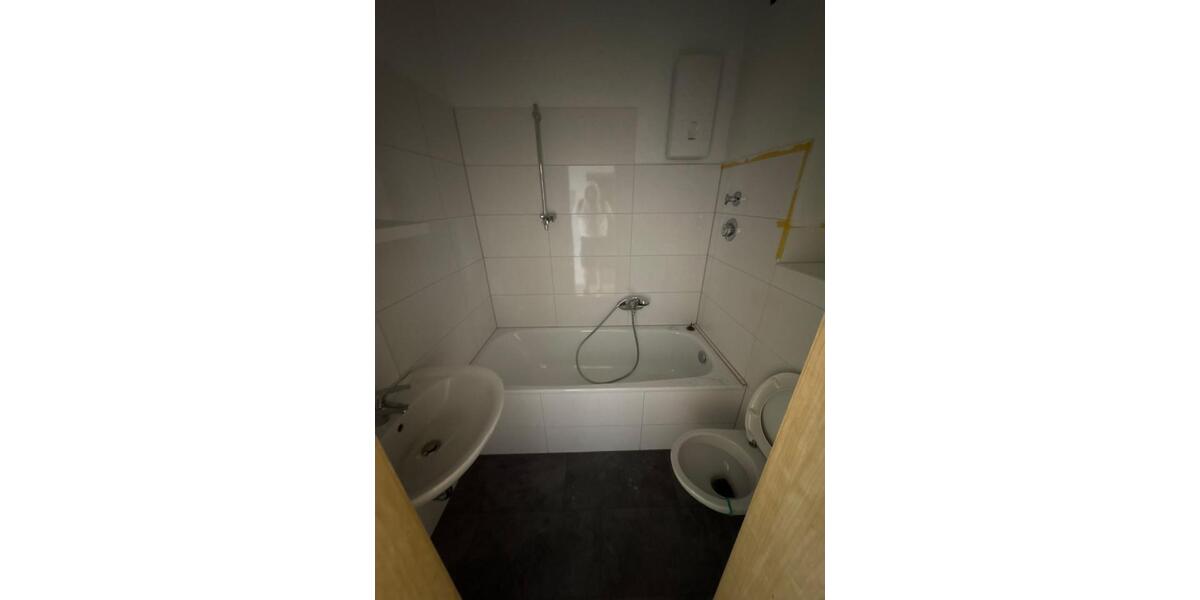 Etagenwohnung Hagen Hagen-Nord - 1 Zimmer, 35 m&sup2;, 260&euro; | Angebot:27604060