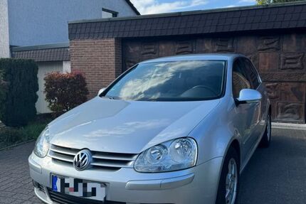 VW Golf 98.924 km 5.600 &euro; Hagen 58097