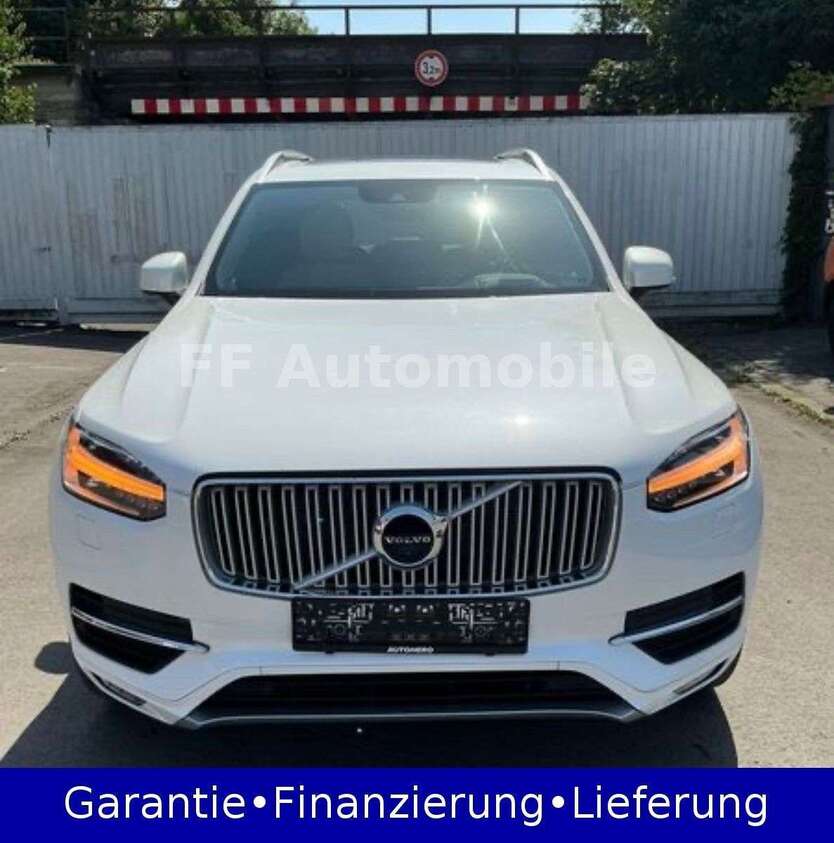 Volvo XC90 84.000 km 35.999 € Recklinghausen 45661