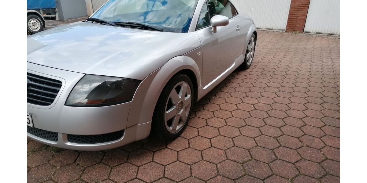 Audi TT 158.525 km 5.350 &euro; Essen 45355