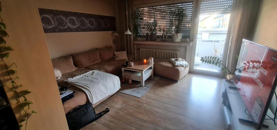 Hochparterre Essen Stadtbezirk VI - 2 Zimmer, 68 m&sup2;, 590&euro; | Angebot:25269438
