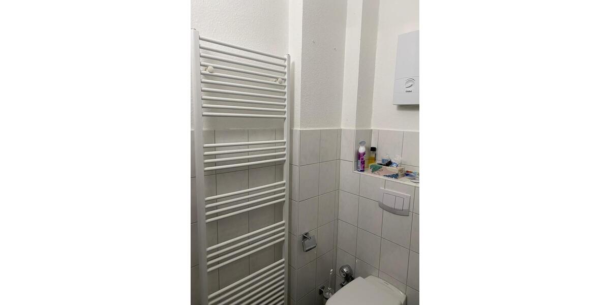4 Zimmer, Charmante Altbauwohnung in guter Lage 4 zimmer