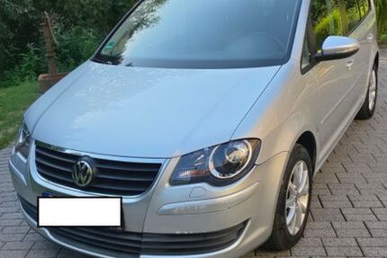 VW Touran 139.000 km 7.350 &euro; Dortmund 44263