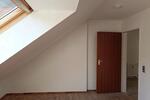 Dachgeschoßwohnung Dortmund Hombruch - 4 Zimmer, 87 m&sup2;, 735&euro; | Angebot:27600011