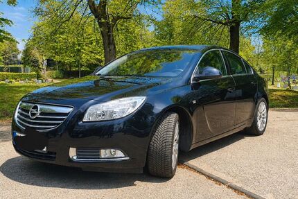 Opel Insignia 123.200 km 7.650 &euro; Mülheim a.d.R. 45472