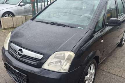 Opel Meriva 329.041 km 699 &euro; Bottrop 46242