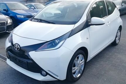 Toyota Aygo (X) 99.980 km 6.990 € Essen 45309
