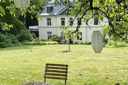 Haus Wuppertal Dönberg - 21 Zimmer, 1.250 m&sup2;, 2.350.000&euro; | Angebot:25437191