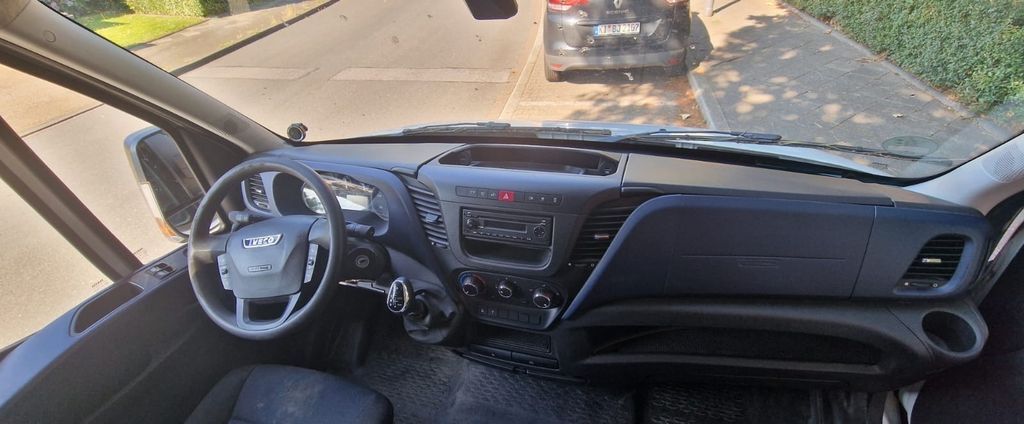 IVECO Andere 260.000 km 10.500 € Gelsenkirchen 45886