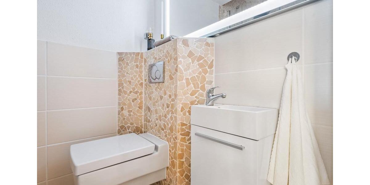 Etagenwohnung Bochum Querenburg - 2 Zimmer, 74 m&sup2;, 200.000&euro; | Angebot:27003173