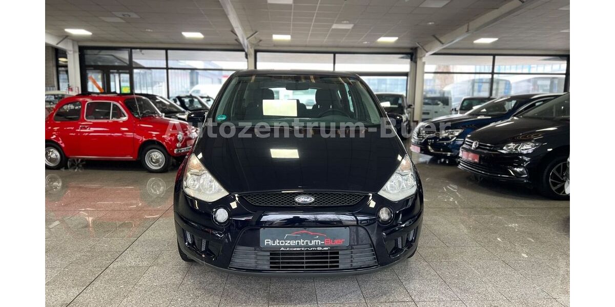 Ford S-Max 92.000 km 5.790 &euro; Gelsenkirchen 45881